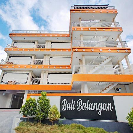 Oyo 2463 Bali Balangan Hotel Jimbaran Exteriör bild